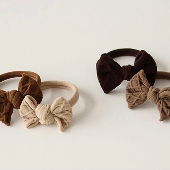 Fashionable hair band. - Picture 3 of 5